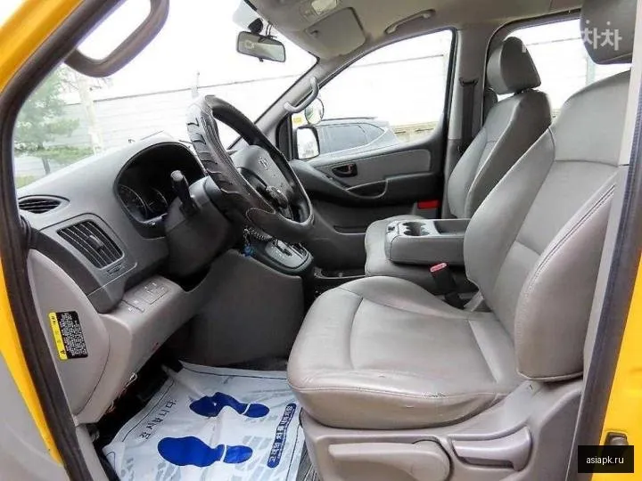 Hyundai Starex 5