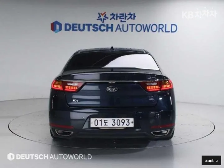 Kia K7 4