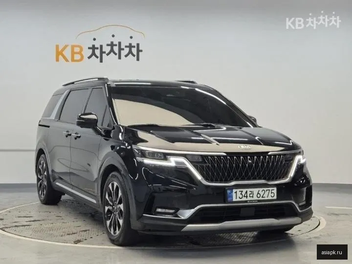 Kia Carnival 4