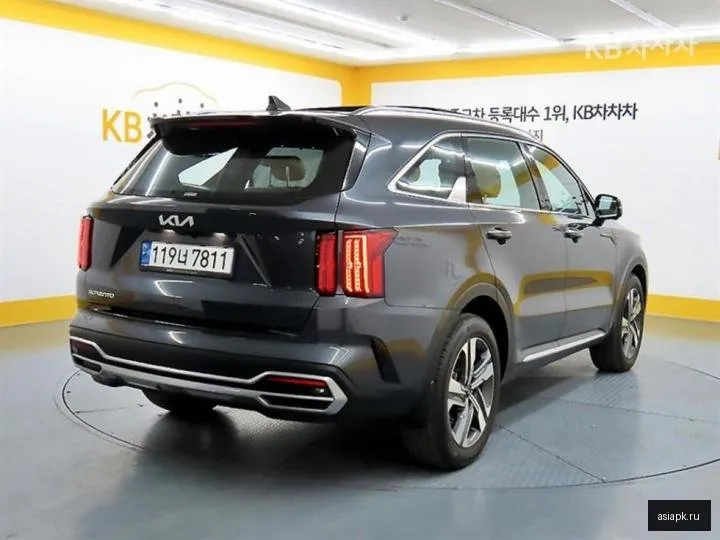 Kia Sorento 4