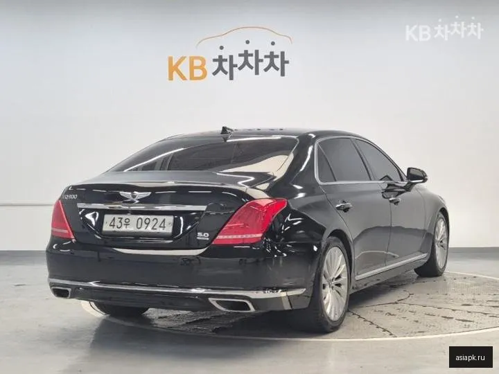 Genesis G90 3