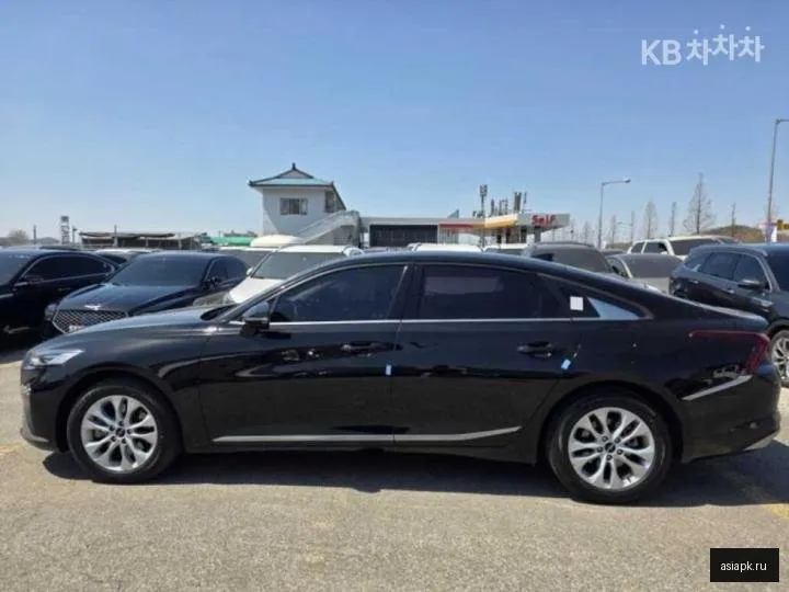 Kia K8 3