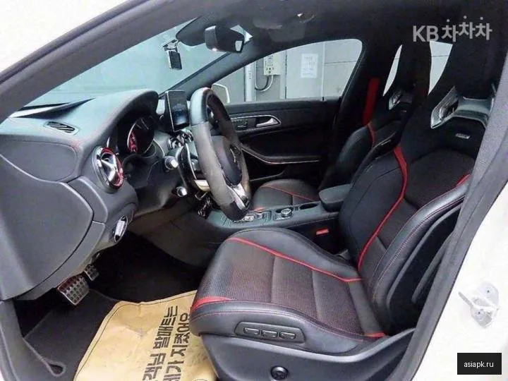 Mercedes-Benz CLA-Class 5