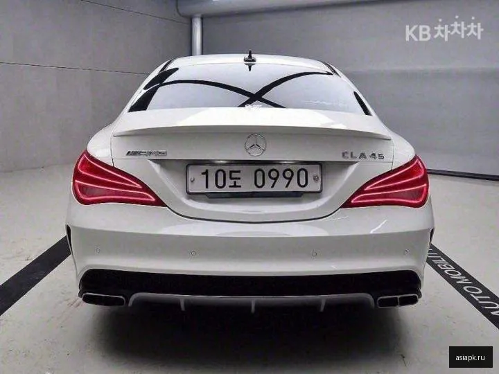Mercedes-Benz CLA-Class 3