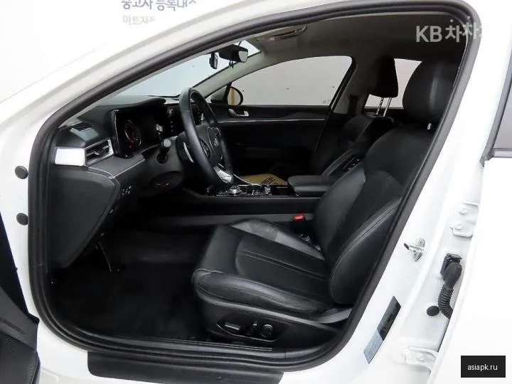 Kia K5 5