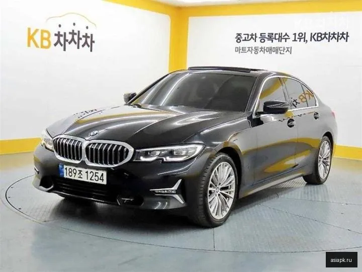 BMW 3-Series 2