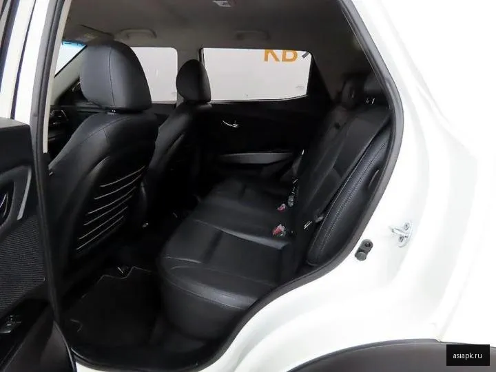 SsangYong Tivoli 6