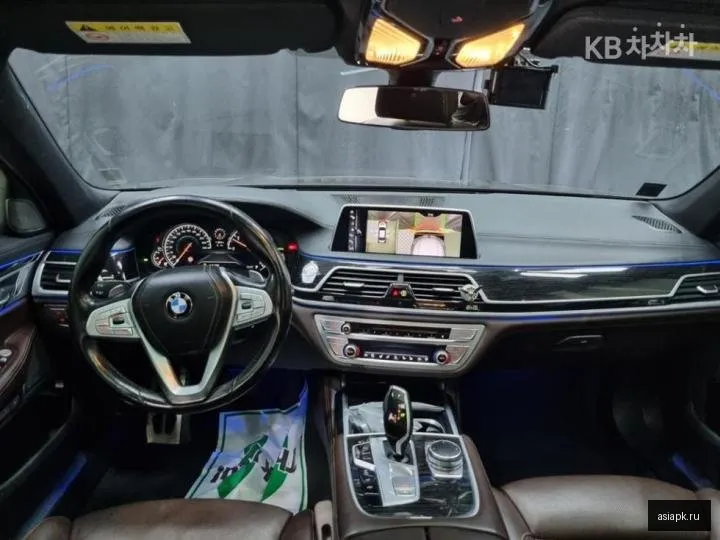 BMW 7-Series 6