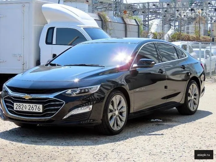 Chevrolet Malibu 2