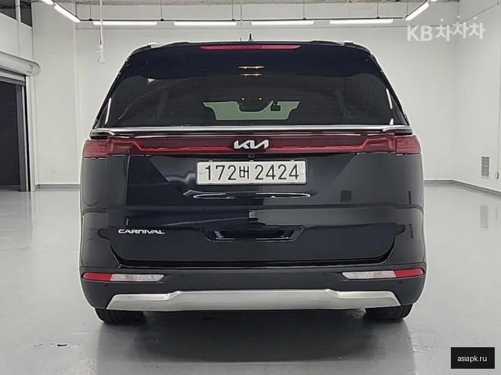 Kia Carnival 3