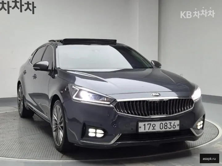 Kia K7 4