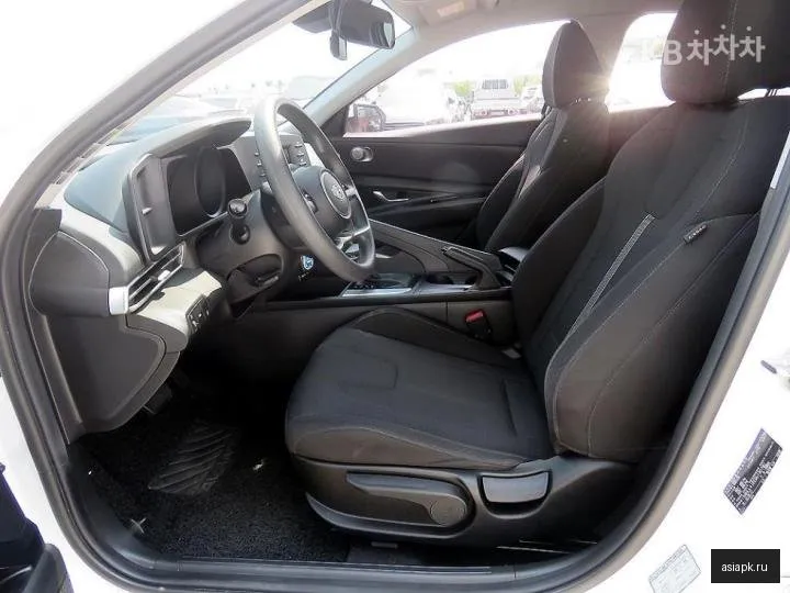 Hyundai Avante 5