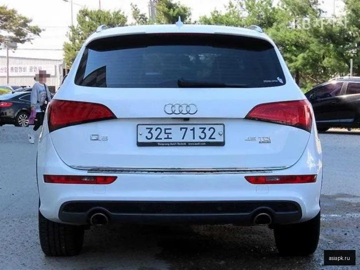 Audi Q5 4
