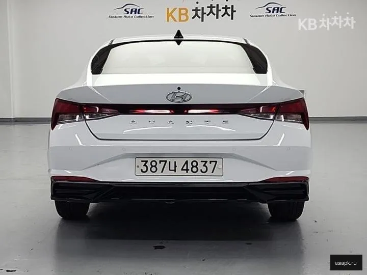 Hyundai Avante 3