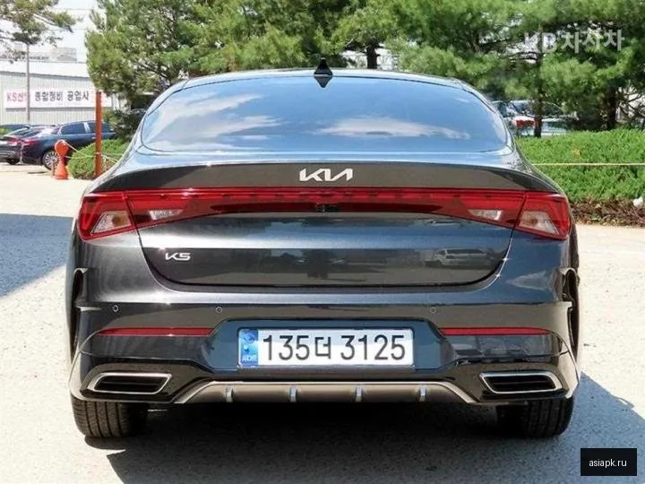 Kia K5 4