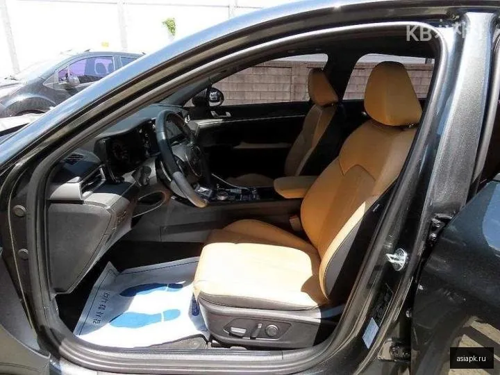 Kia K5 5