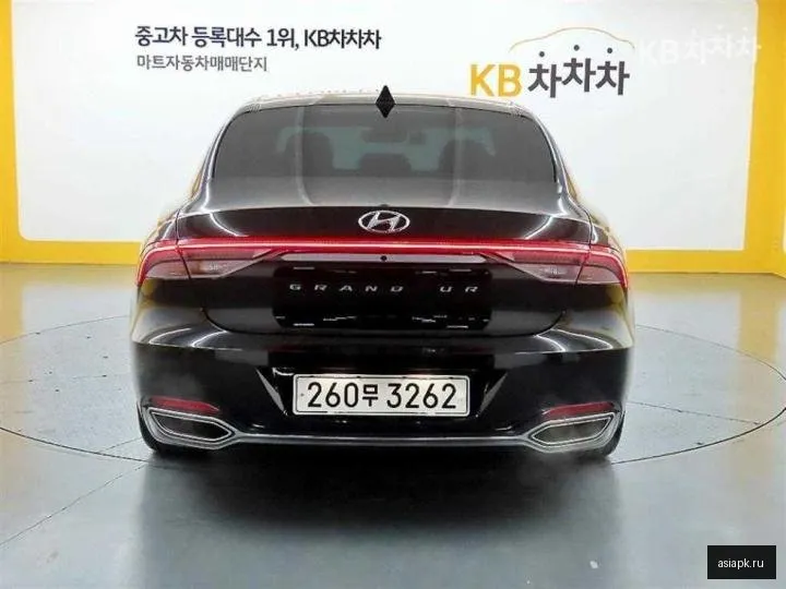 Hyundai Grandeur 3