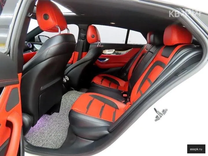 Mercedes-Benz AMG GT 6
