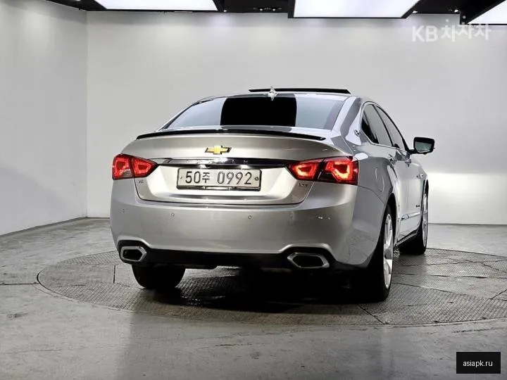 Chevrolet Impala 3