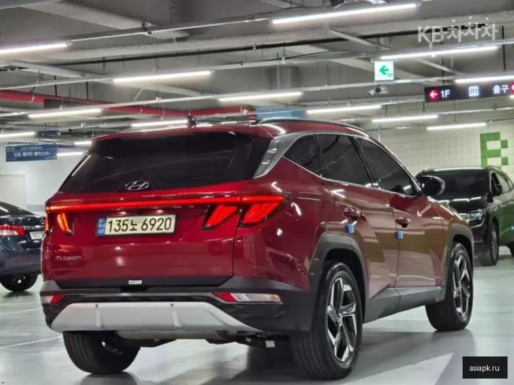 Hyundai Tucson 4