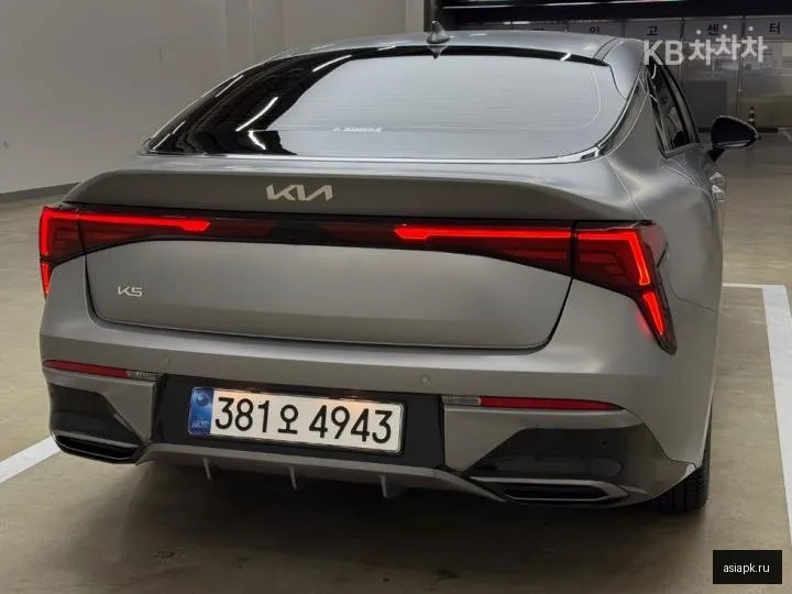 Kia K5 4