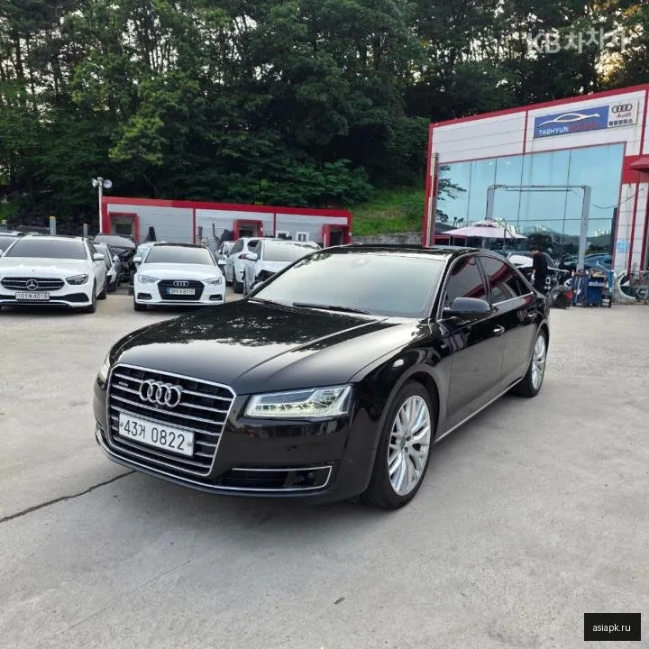 Audi A8 2