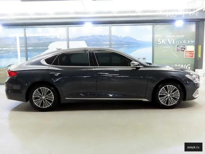 Hyundai Grandeur 3