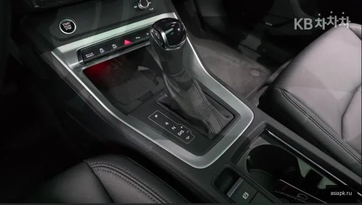 Audi Q3 6