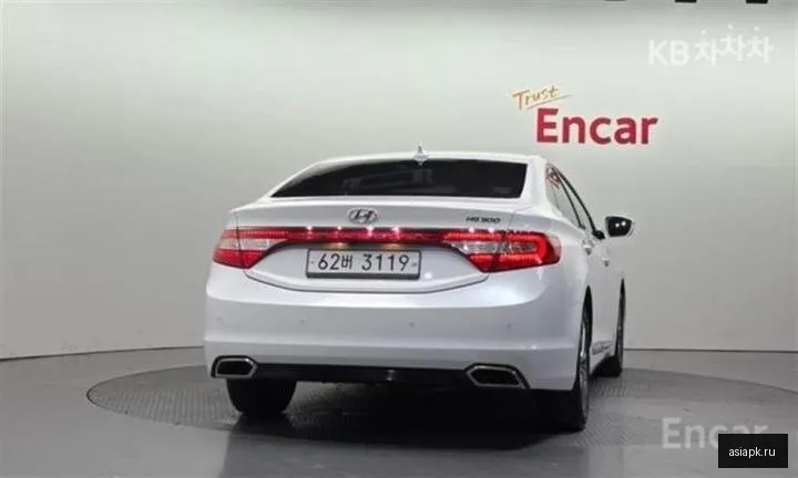 Hyundai Grandeur 4