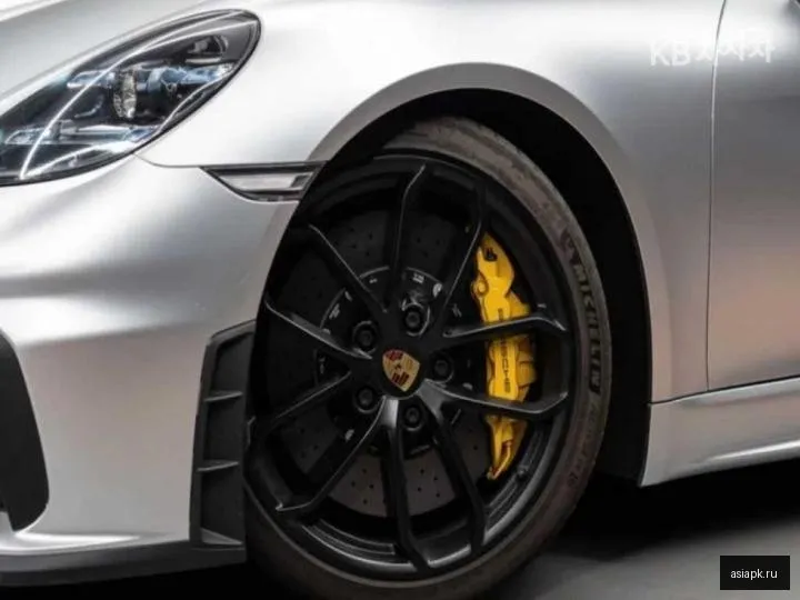 Porsche Boxster 6