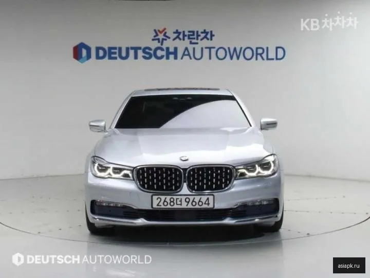 BMW 7-Series 3