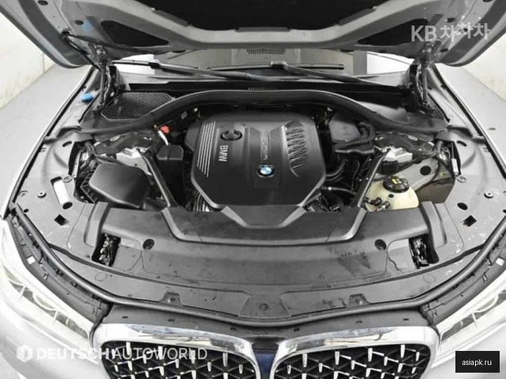 BMW 7-Series 6