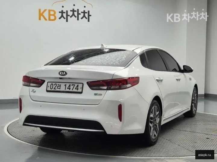 Kia K5 3