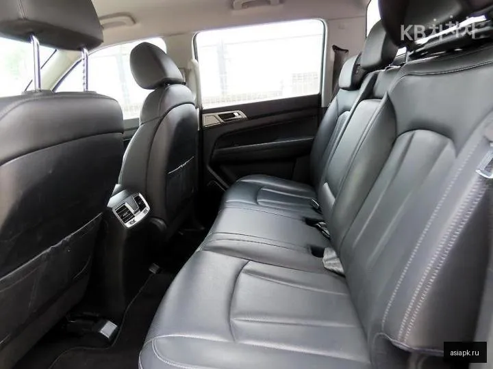 SsangYong Rexton 6