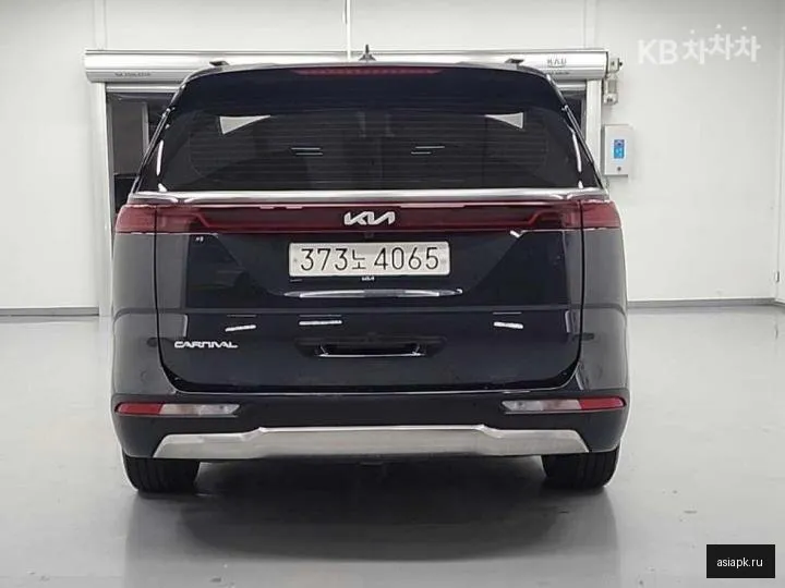 Kia Carnival 3