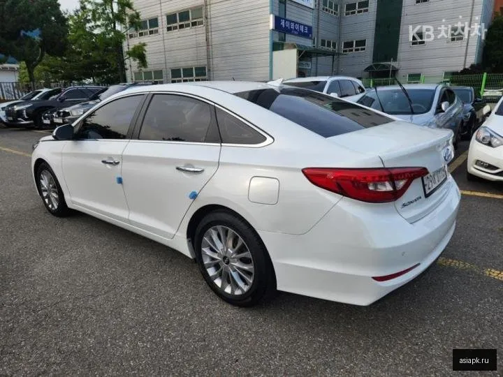 Hyundai Sonata 3