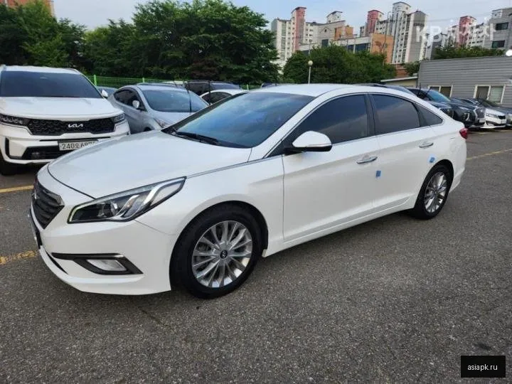 Hyundai Sonata 2