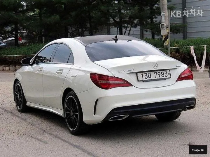 Mercedes-Benz CLA-Class 3