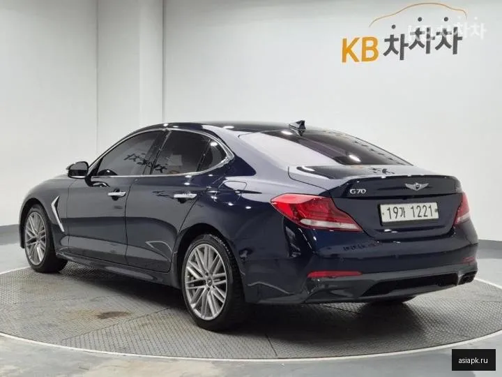 Genesis G70 2
