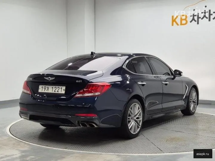 Genesis G70 3