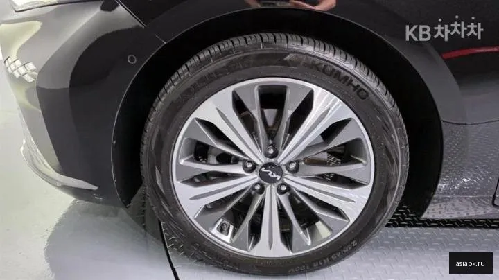 Kia K8 5