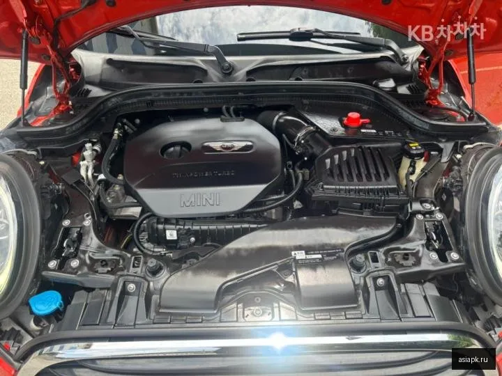 MINI Hatch 6
