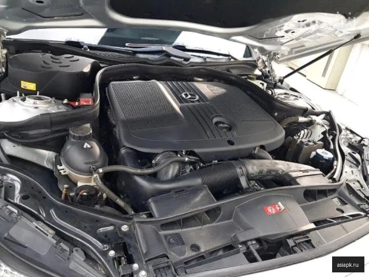 Mercedes-Benz E-Class 6