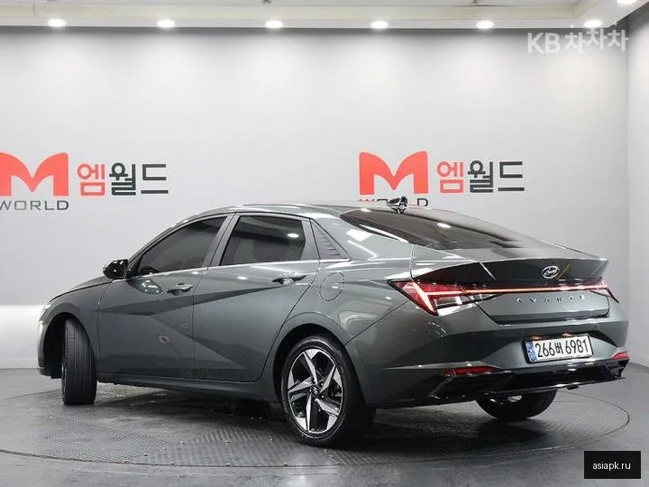 Hyundai Avante 3