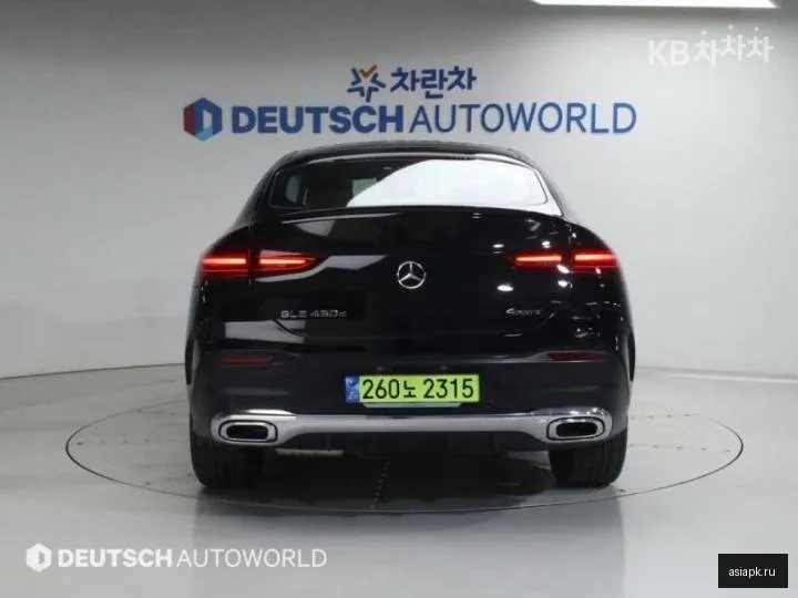 Mercedes-Benz GLE-Class 4