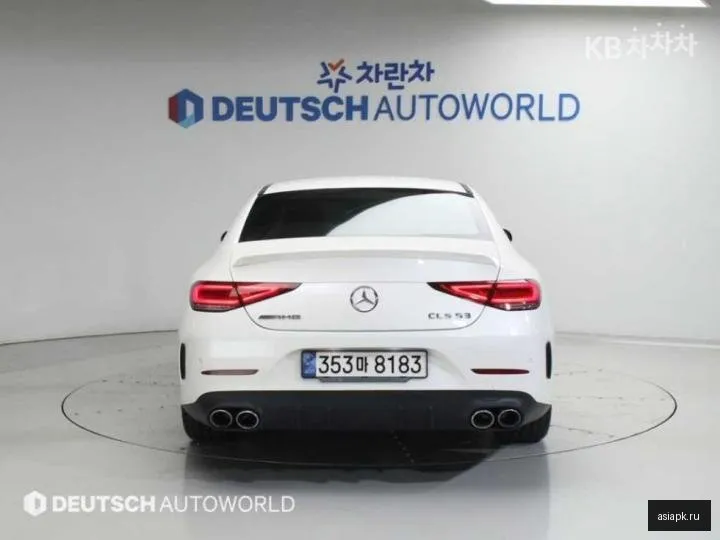 Mercedes-Benz CLS-Class 4