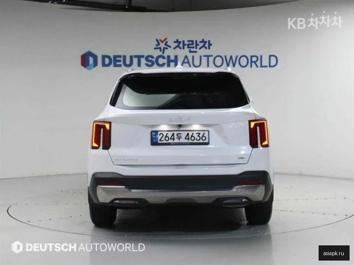 Kia Sorento 4