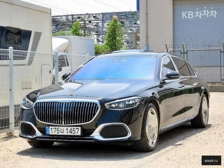 Mercedes-Benz S-Class 2