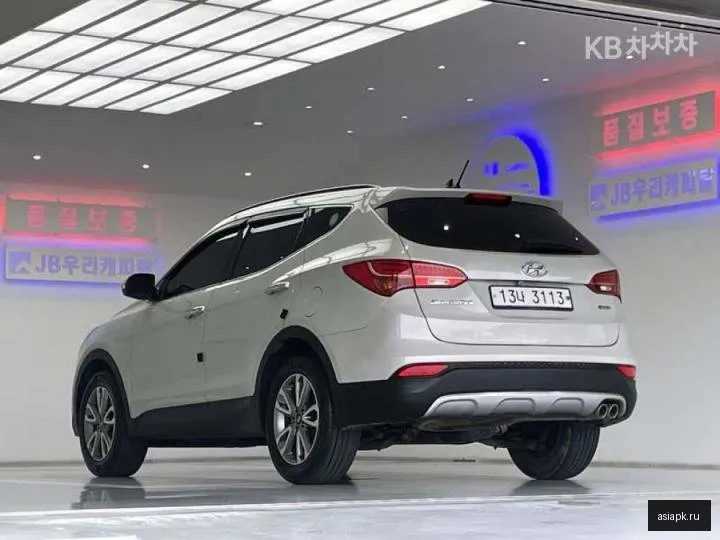 Hyundai Santa Fe 4