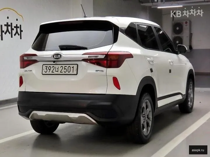 Kia Seltos 4
